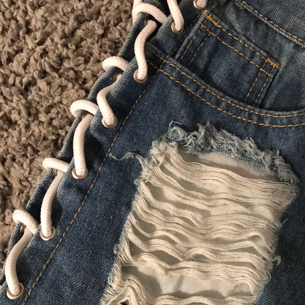 Jean shorts - Picture 2 of 5